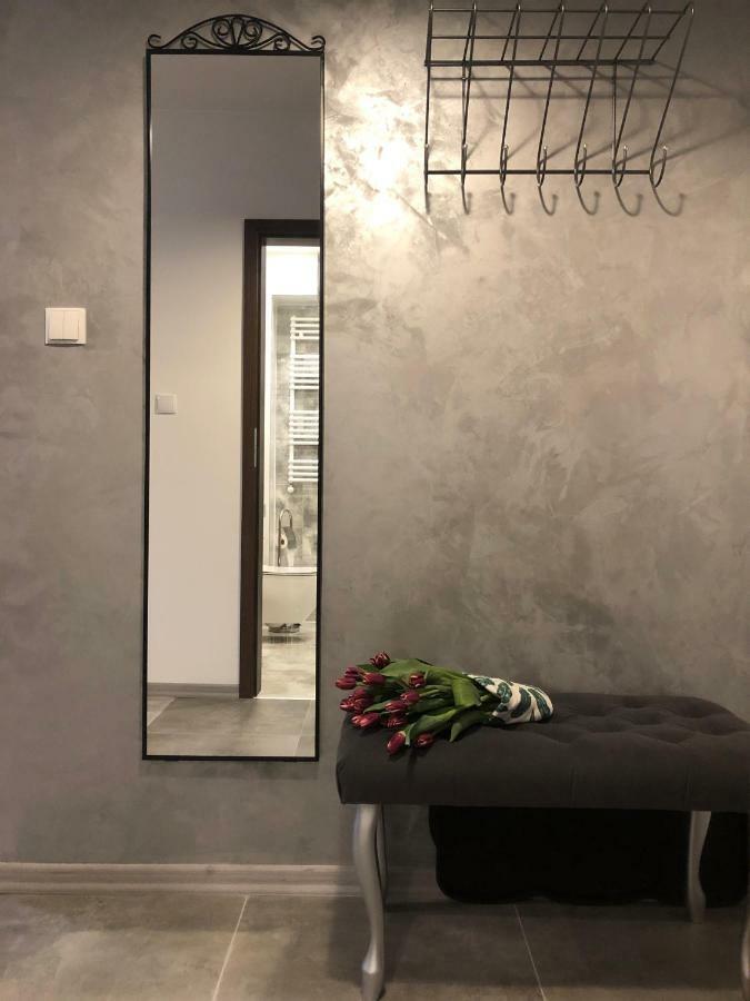 Apartament Joanny Bator Еленя-Гура Экстерьер фото